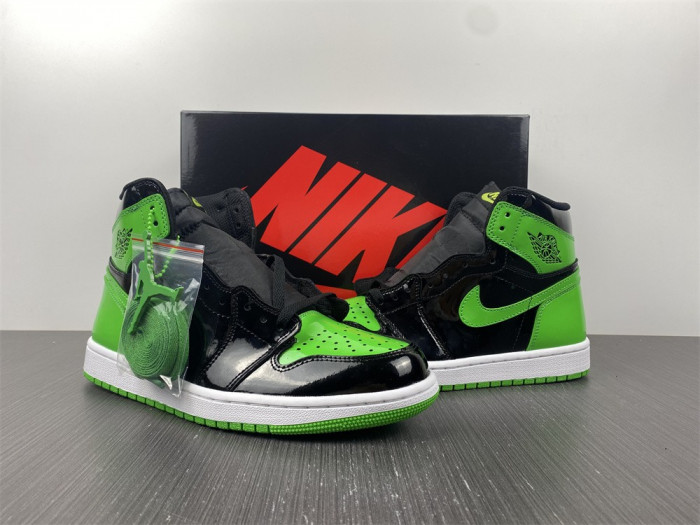 Air Jordan 1 Retr o OG green  555088-030