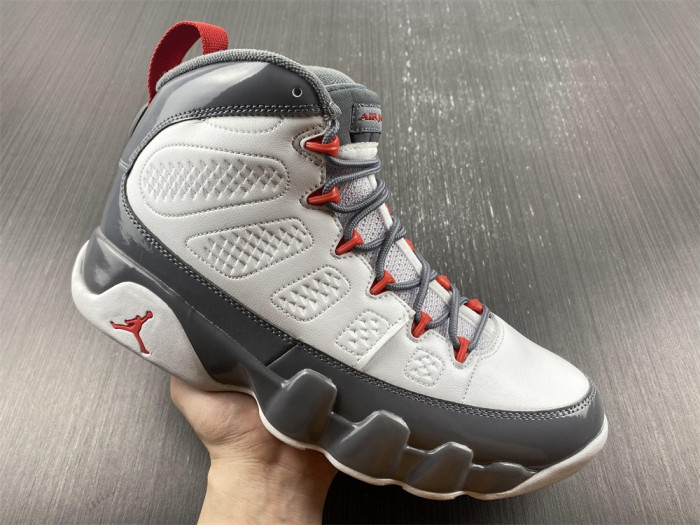 Jordan 9 Retro Fire Red CT8019-162