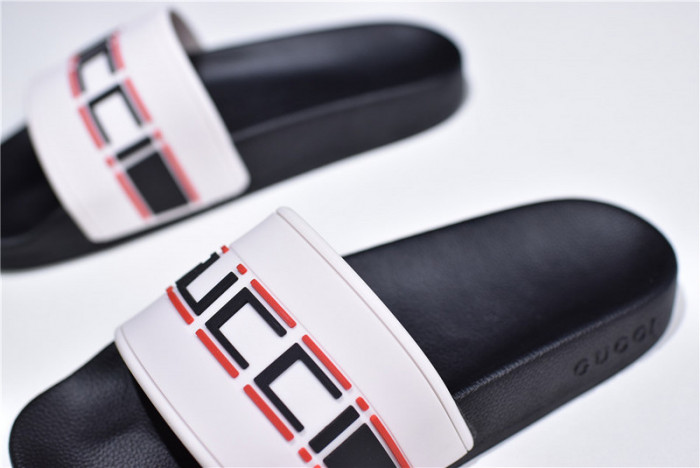 GUCC SANDALS