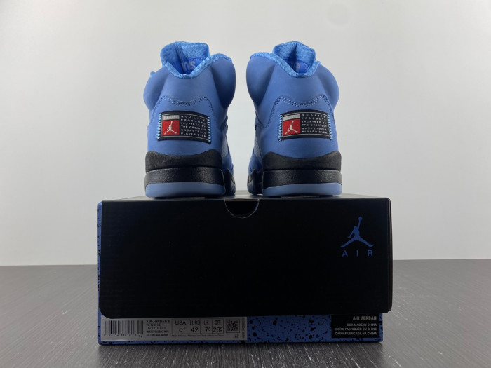 Air Jordan 5 RETRO  “UNC”  DV1310-401