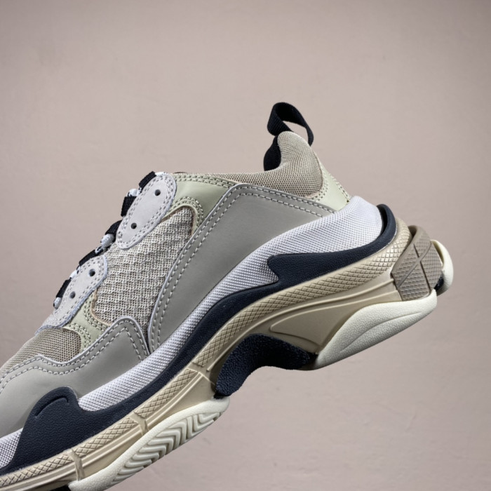 BLCG Sneaker Triple.s.Gomma Grey Black 524039 W03B5 9872