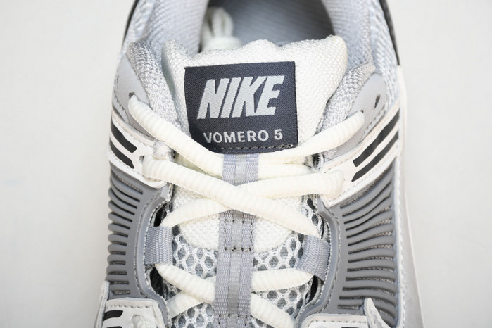 Nike Zoom Vomero 5  Vast Grey  BV1358-001