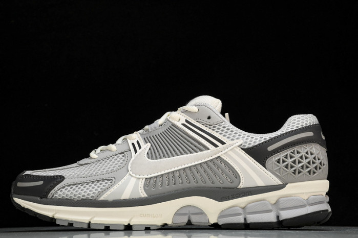 Nike Zoom Vomero 5  Vast Grey  BV1358-001