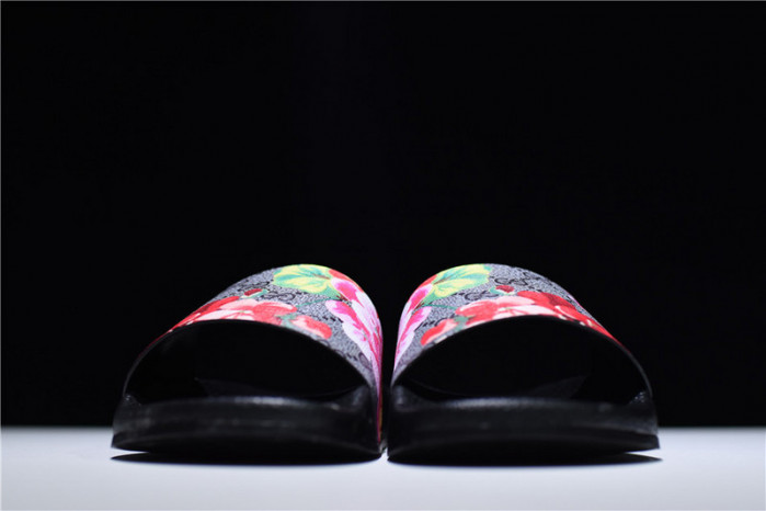 GUCC SANDALS