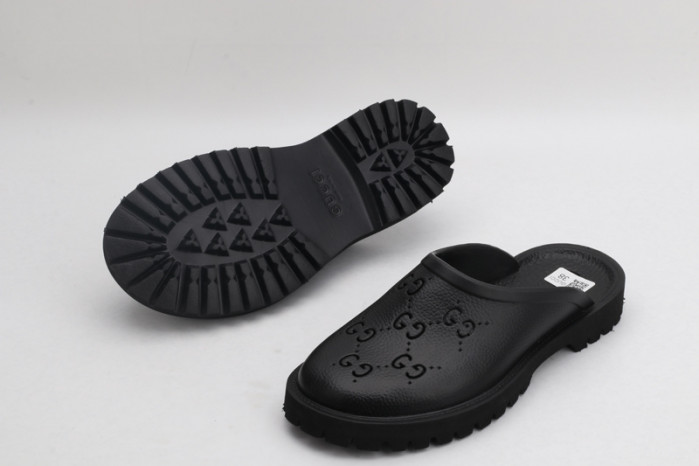 GUCC SANDALS