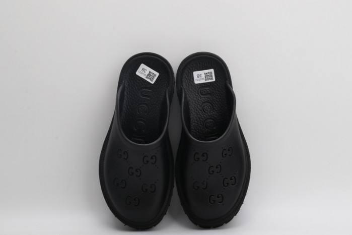 GUCC SANDALS