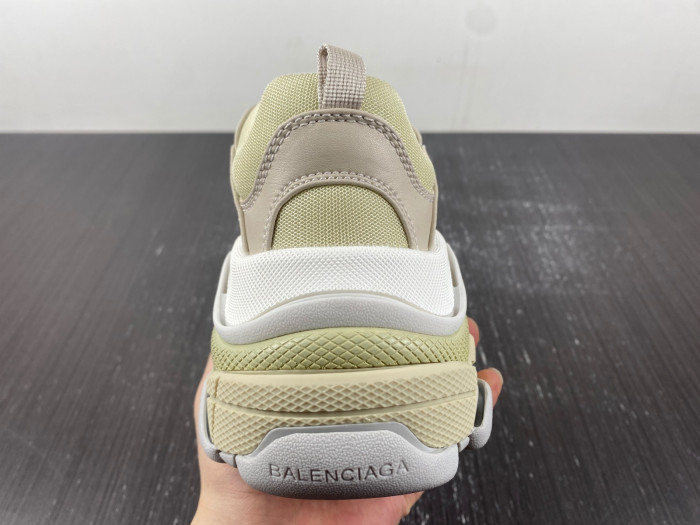 BLCG Sneaker Triple.s.Gomma Gray-light green   524039 W2FW4 9790