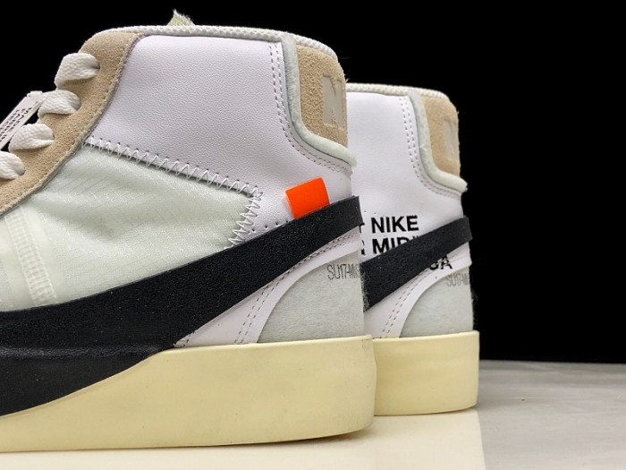 Nike Blazer Mid O-W  AA3832-100