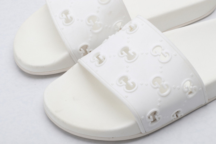 GUCC SANDALS
