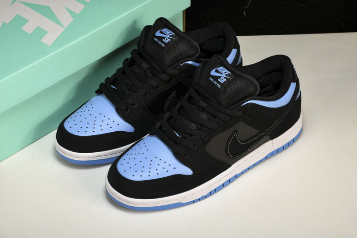 Nike SB Dunk Low Sub Zero  304292-048