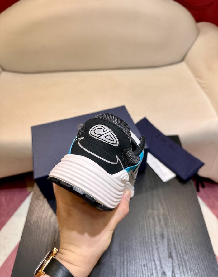 D*or b30 sneaker