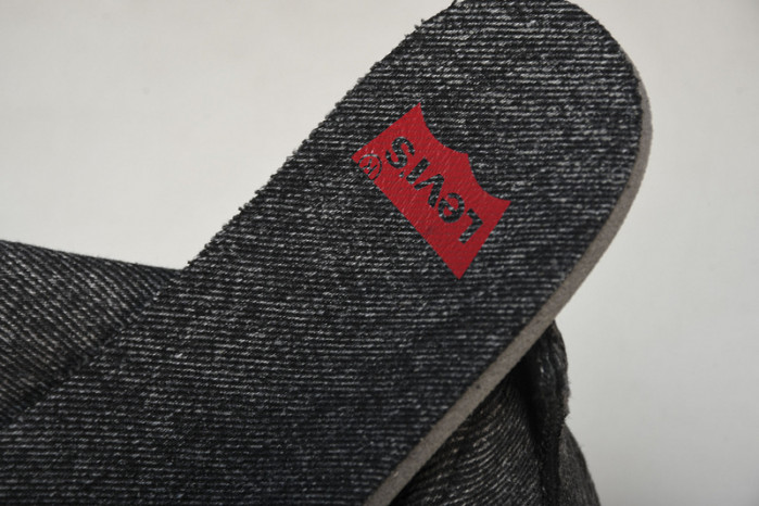 air jordan 4 retro L*v*s nrg  L*v*s - black denim ao2571-001