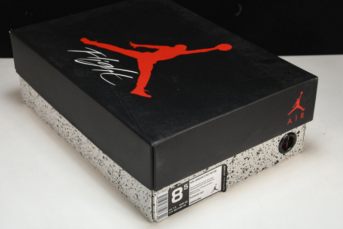 Jordan 4 Retro White Cement 840606-192