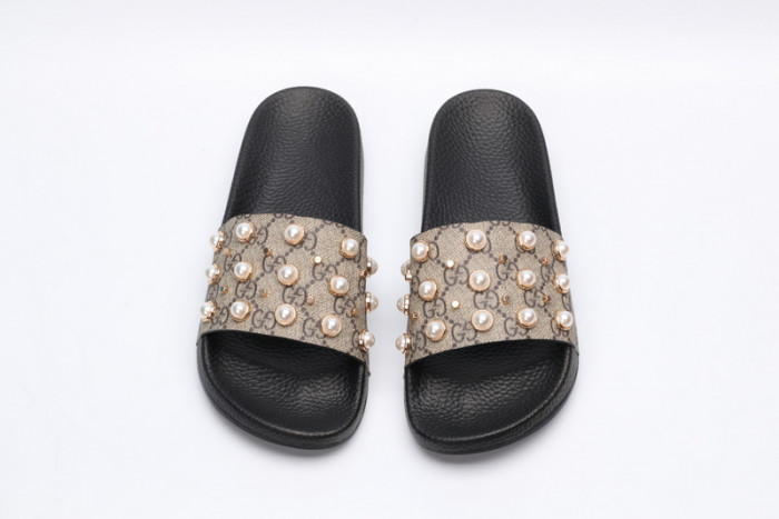 GUCC SANDALS