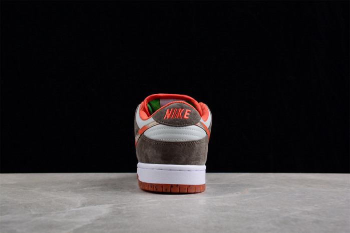 Nike SB Dunk Low Crushed D.C. DH7782-001