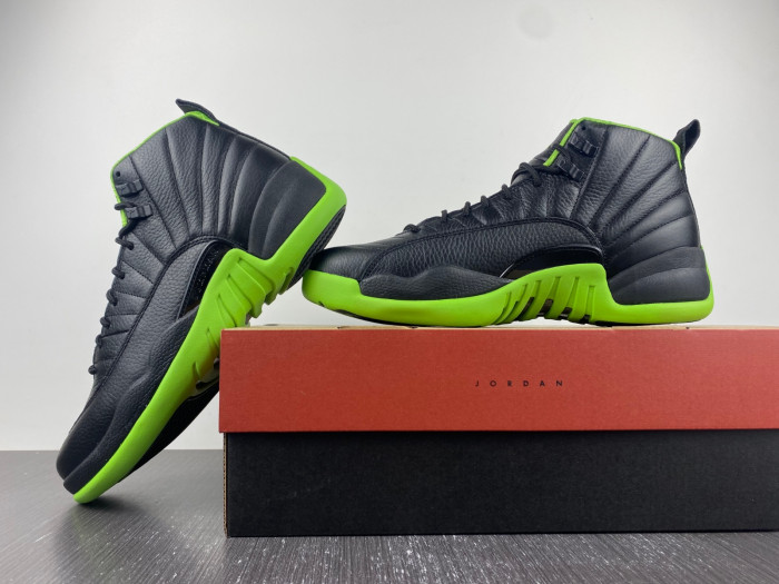Jordan 12 BLACK/GREEN FLIGHT DOF