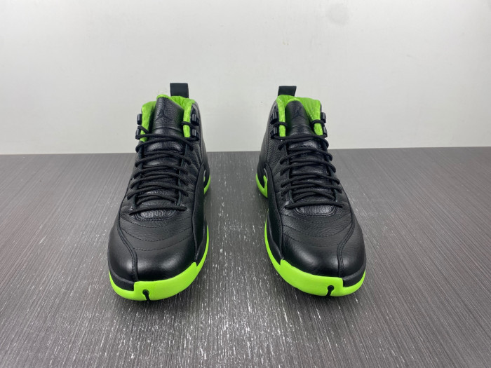 Jordan 12 BLACK/GREEN FLIGHT DOF