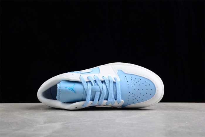 Jordan 1 Low SE Reverse Ice Blue DV1299-104