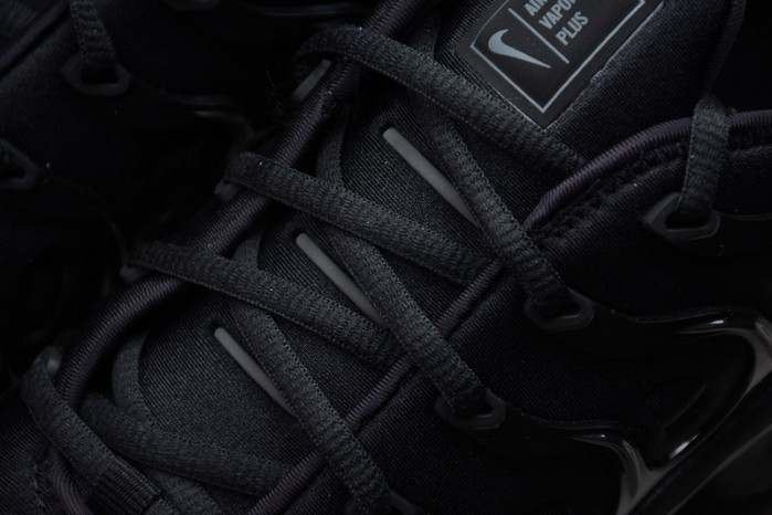 Nike Air VaporMax Plus Triple Black  924453-004