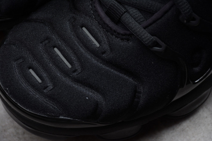 Nike Air VaporMax Plus Triple Black  924453-004