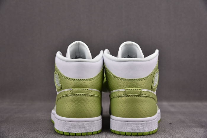Jordan 1 Mid Green Python (W)  DV2959-113