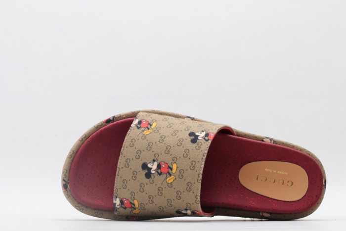 GUCC SANDALS