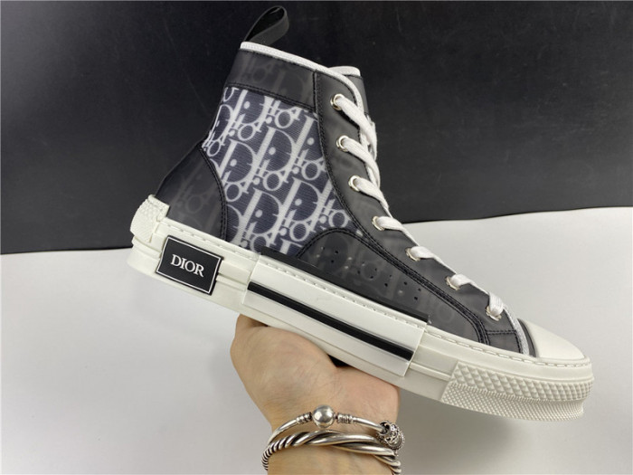 D*or b23 oblique sneaker