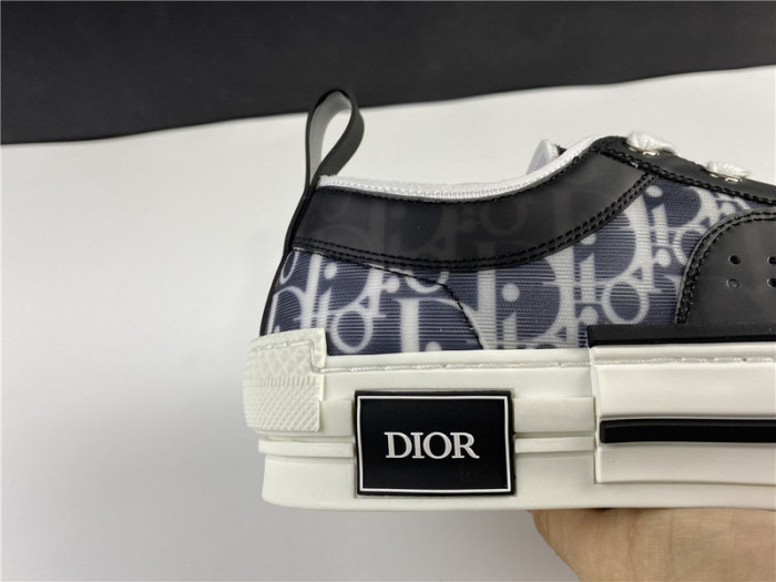 D*or b23 oblique sneaker