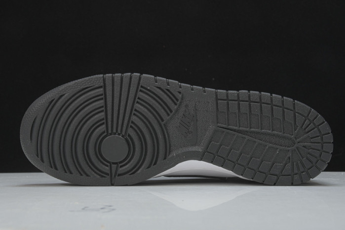 Nike Dunk Low Retro White Black Panda (2021)   DD1503-101