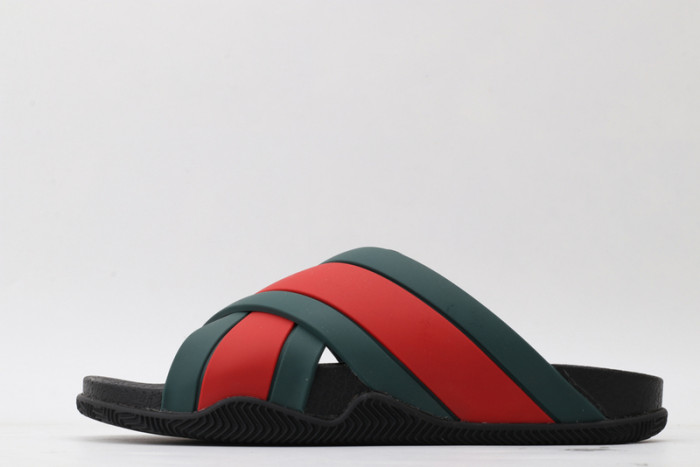 GUCC SANDALS
