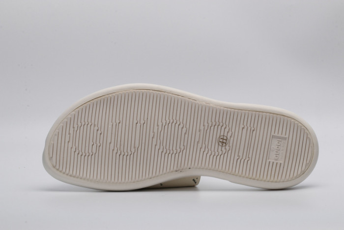 GUCC SANDALS
