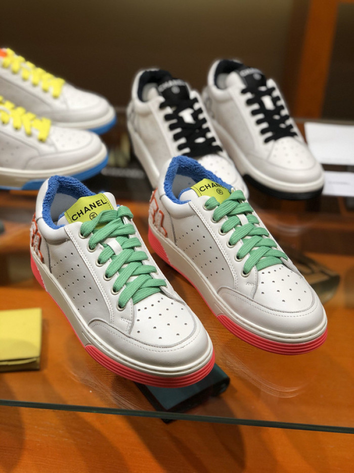 CH@NEL SNEAKERS
