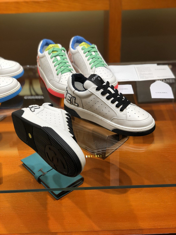 CH@NEL SNEAKERS