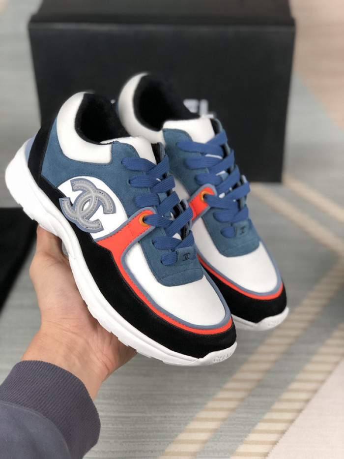 CH@NEL SNEAKERS