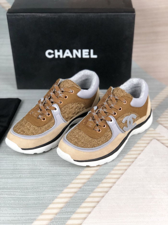 CH@NEL SNEAKERS