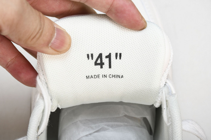 OFF-WHITE Out Of Office "OOO" Low Tops