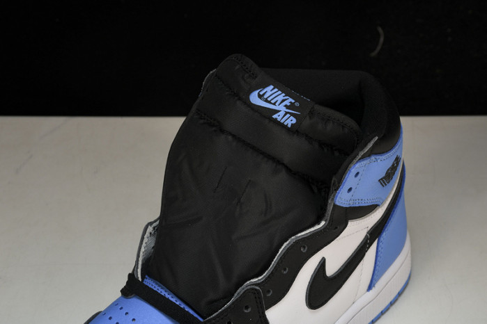 Jordan 1 High OG UNC Toe  DZ5485-400