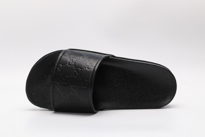 GUCC SANDALS
