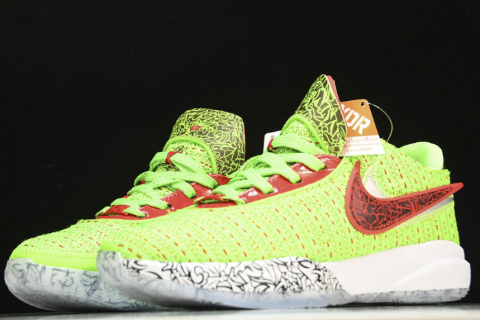 Nike LeBron 20 Stocking Stuffer   FJ4955-300