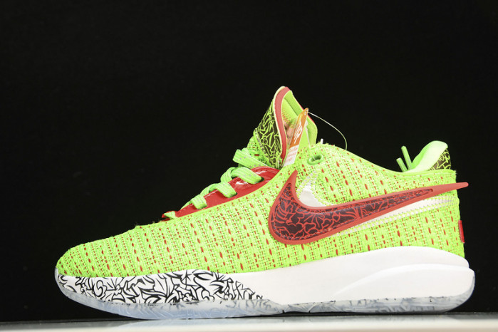 Nike LeBron 20 Stocking Stuffer   FJ4955-300