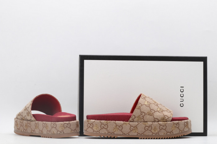 GUCC SANDALS