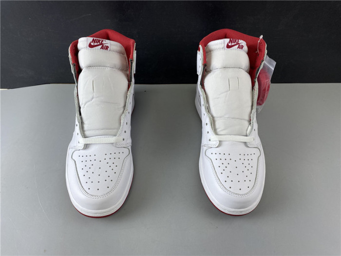 AIR Jordan 1 Retro Metallic Red (2017) 555088-103