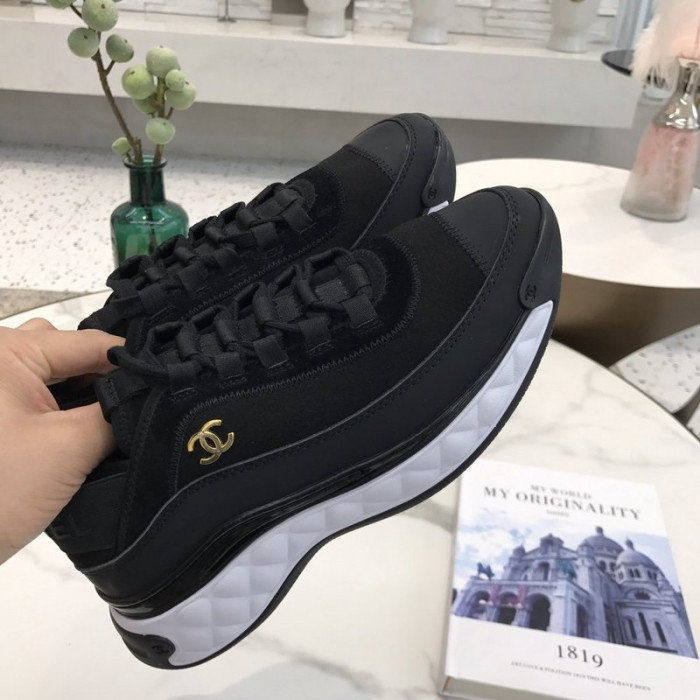 CH@NEL SNEAKERS