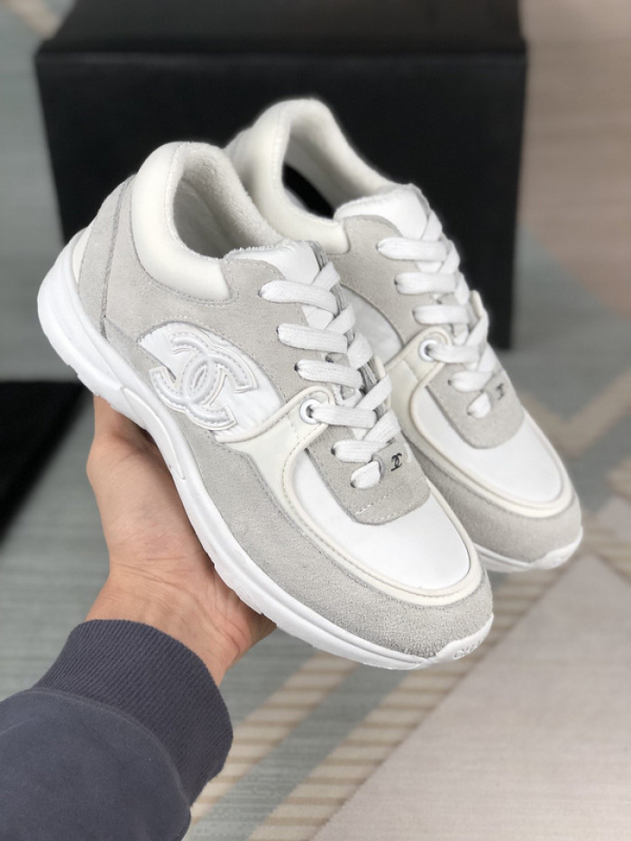 CH@NEL SNEAKERS
