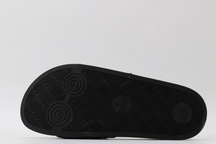 GUCC SANDALS