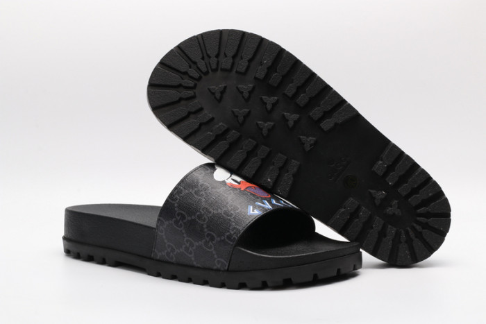 GUCC SANDALS