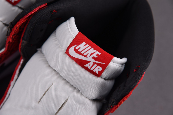 Jordan 1 Retro High OG Red Cement DZ5485-061