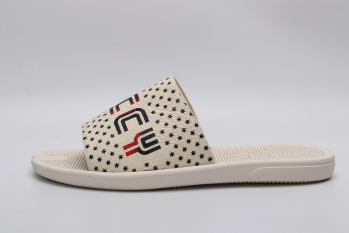 GUCC SANDALS