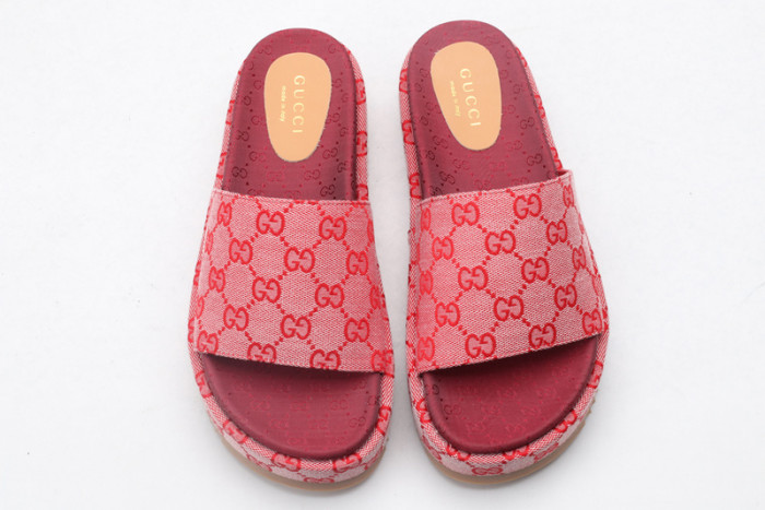 GUCC SANDALS