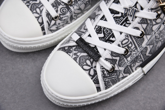 D*or b23 oblique sneaker